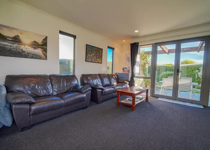 A Away From In Wanaka
